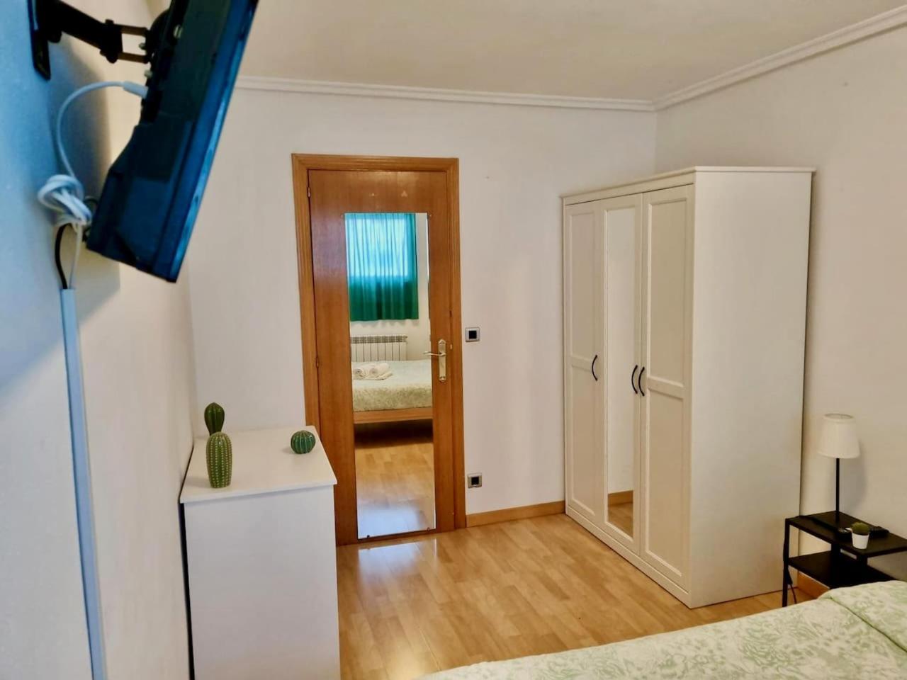 Apartamento Daniel サラゴサ エクステリア 写真