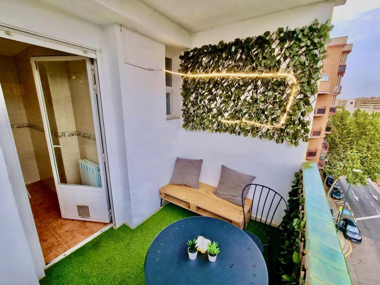Apartamento Daniel サラゴサ エクステリア 写真